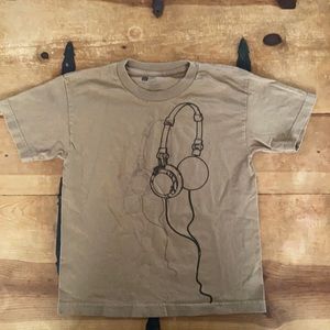 GAP Boys Light Brown Graphic Tee Shirt